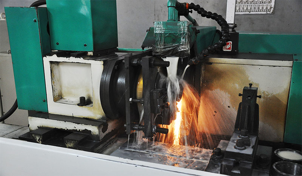 GRINDING MACHINING 